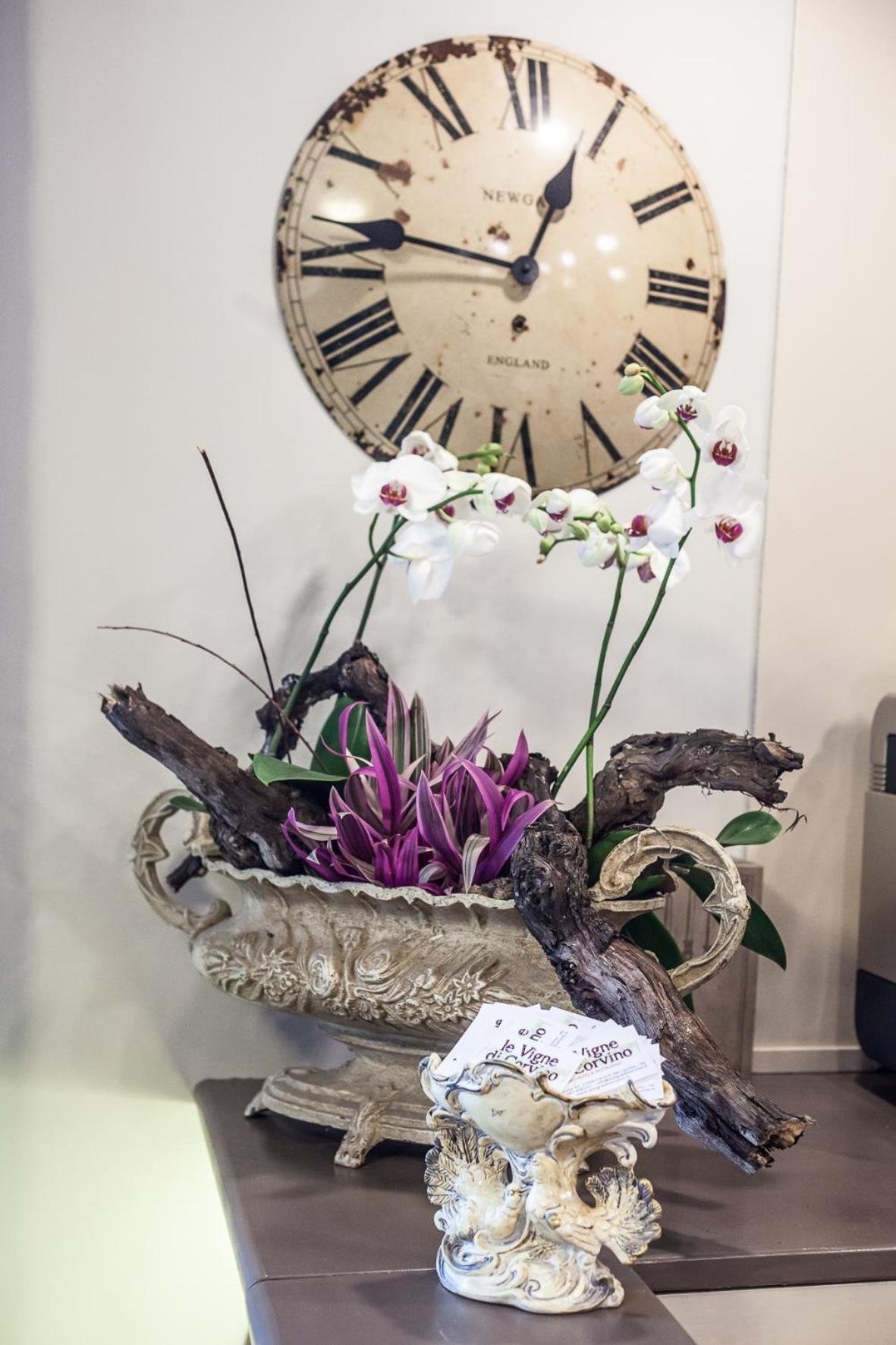 Hotel Le Vigne Di Corvino Casteggio ภายนอก รูปภาพ
