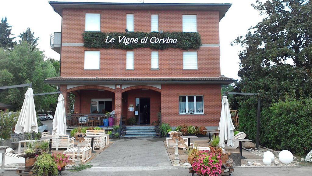 Hotel Le Vigne Di Corvino Casteggio ภายนอก รูปภาพ